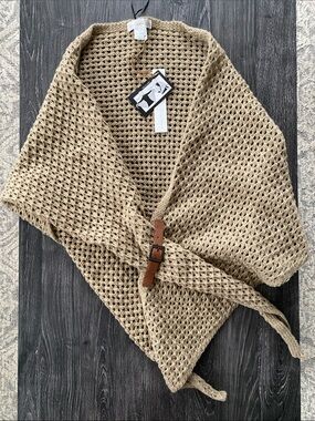 House of Harlow 1960 Open-Knit Wrap Poncho - Tan
